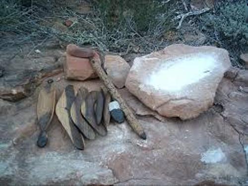 Aboriginal Tools Image