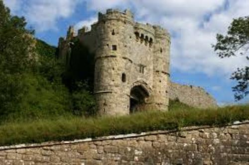 Carisbrooke Castle